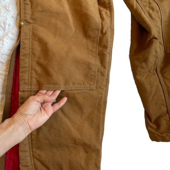 Carhartt Men's Bib Overalls R03 BRN are NEW WITHOUT TAGS Brown Heavy Weight  42 - Picture 10 of 16